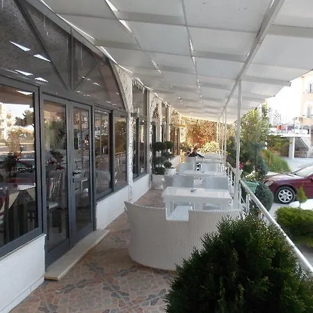 Ilria Hotel