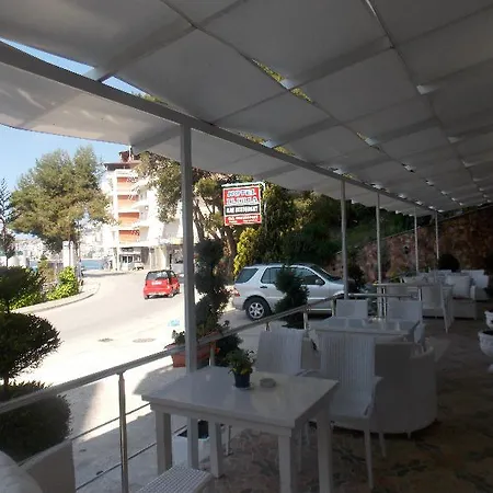 Ilria Hotel 4*
