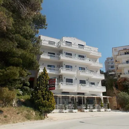 Hotel Ilria 4*