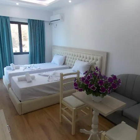 Ilria 4*