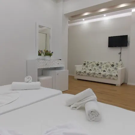 Ilria Hotel
