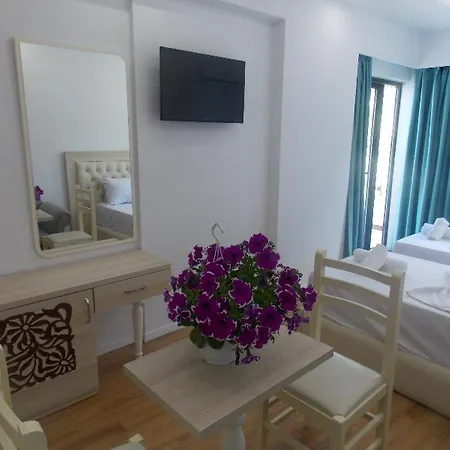 Ilria Hotel
